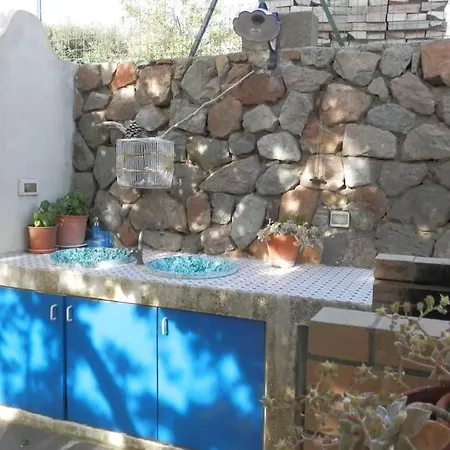 بيت للعطل Soprana, Casa Per Vacanze ليباري