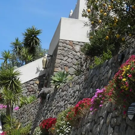Soprana, Casa Per Vacanze Nyaraló